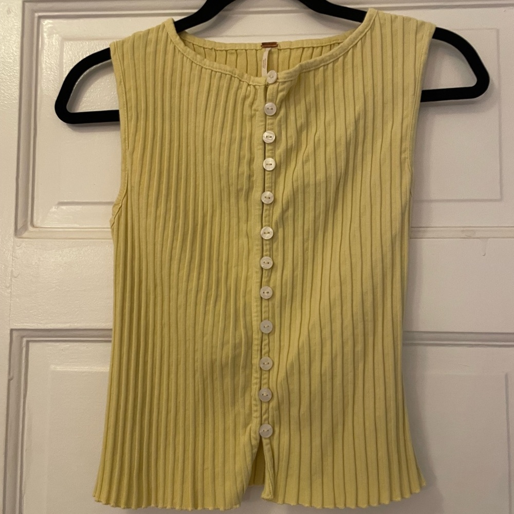 Free people Yellow Sleeveless Button-Up Top
